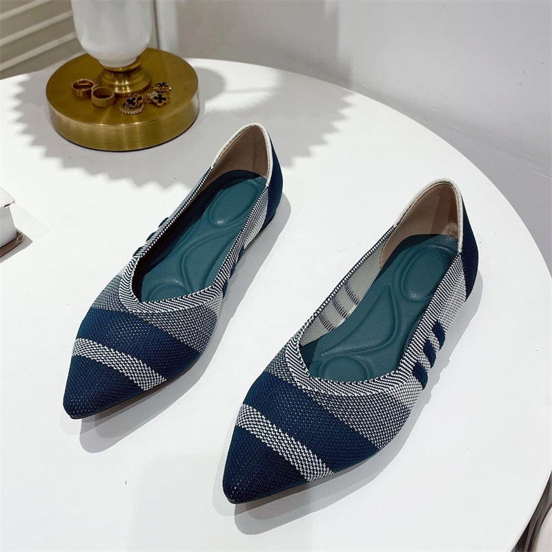 Fashionable Pointed Toe Knit Flats