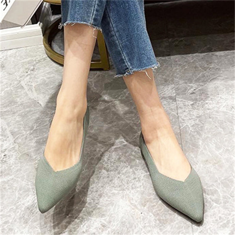 Fashionable Pointed Toe Knit Flats